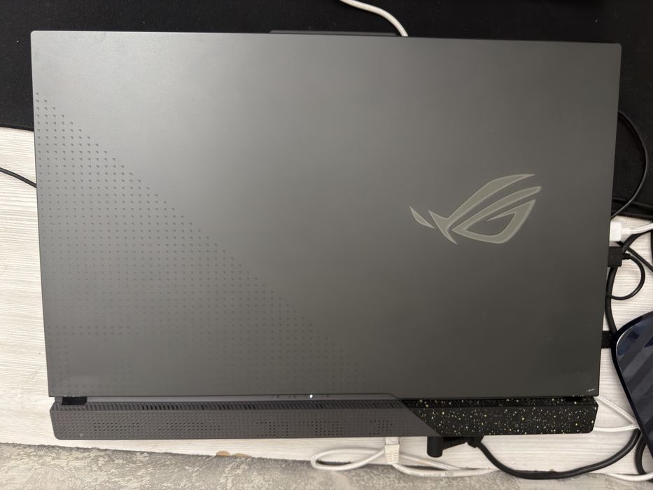 ASUS ROG Strix 17 Ryzen 9 / RTX 4060 / 16GB / 1TB Gaming