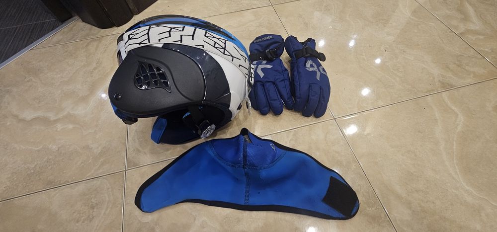 Ски каска +очила