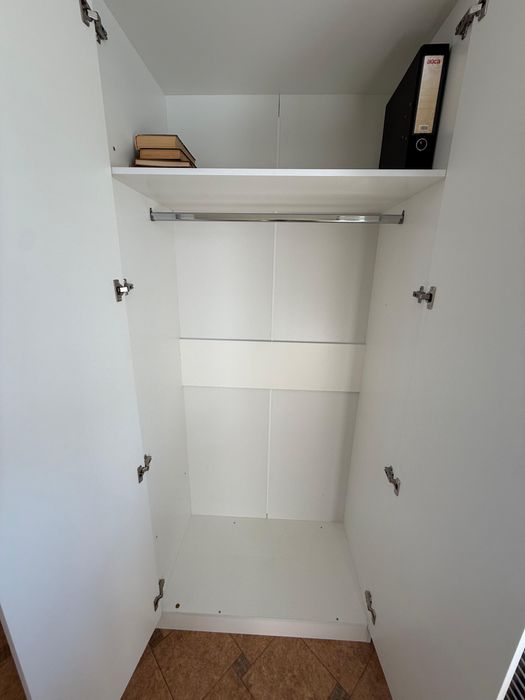 Продается шкаф, в хорошем состоянии