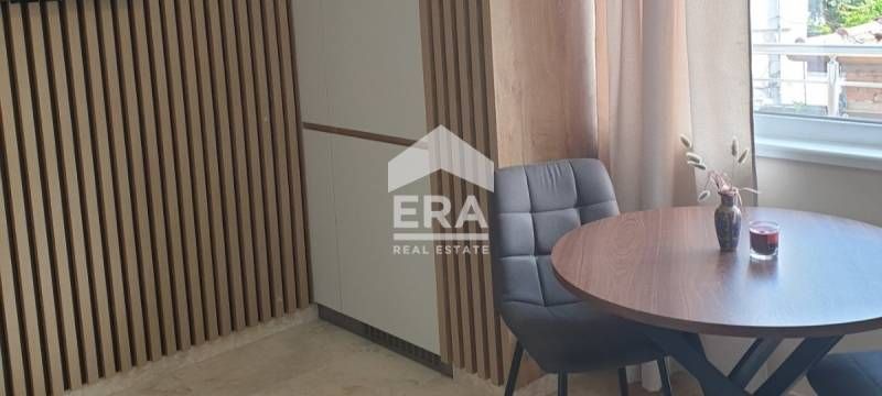 Дава се под наем Едностаен апартамент в Хасково, Център - 33 кв.м за 248.88 € - Снимка #2