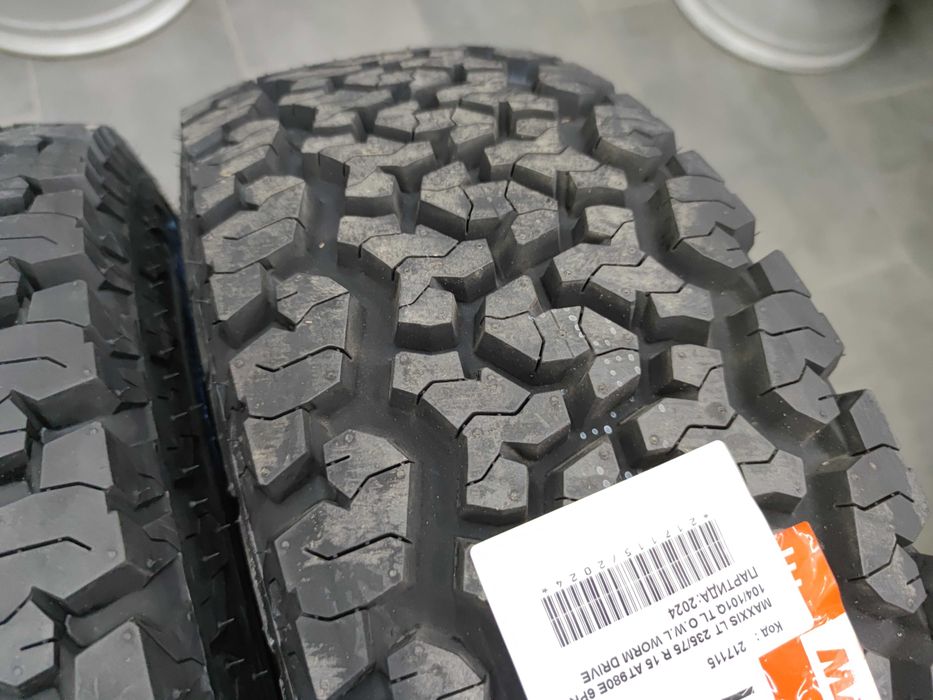 Нови Всесезонни гуми All Terrain 235 75 15 - Maxxis