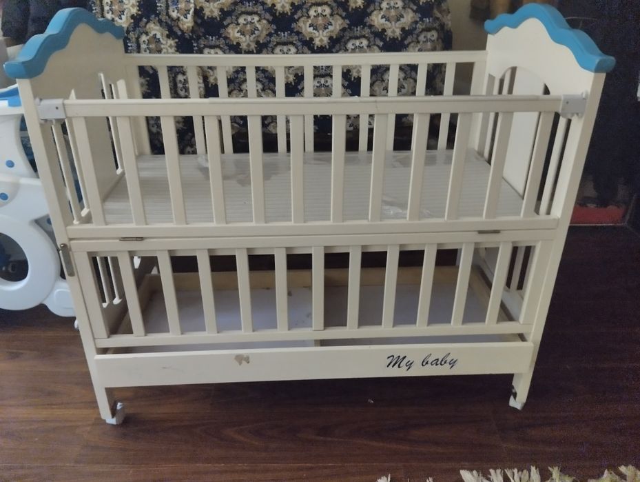 Detskiy karavot teyda tortmasi bor xolati yaxwi yoni ochiladi