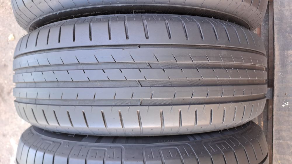 4бр. 195/65/15 Vredestein Sportrac 5: Отлични!