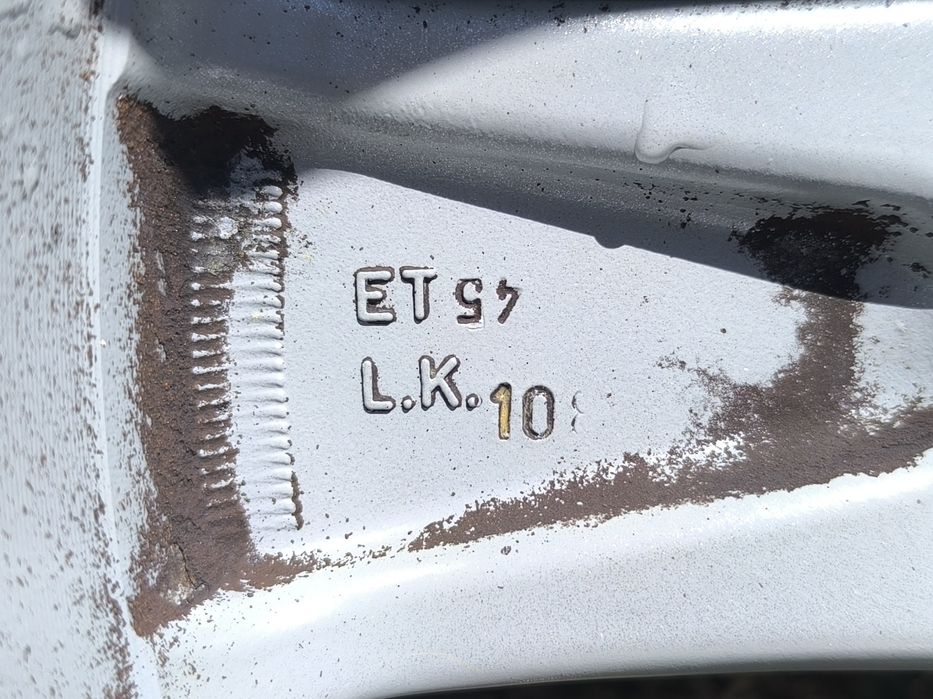 17 цола джанти с гуми за Range Rover Evoque и Discovery Sport