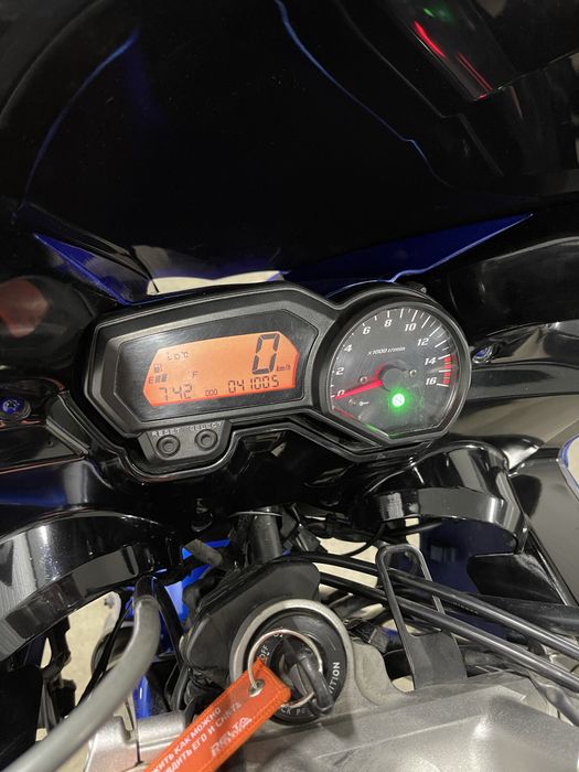 Yamaha Fz6s рестайлинг 98л/с