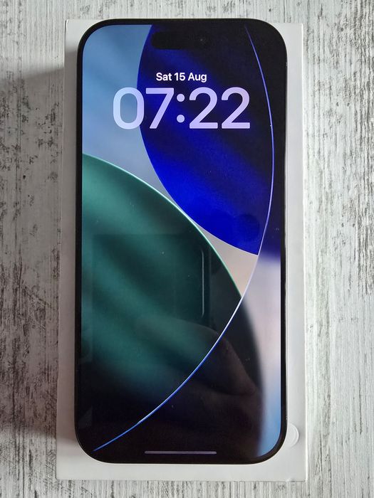 iPhone 16 pro, full box
