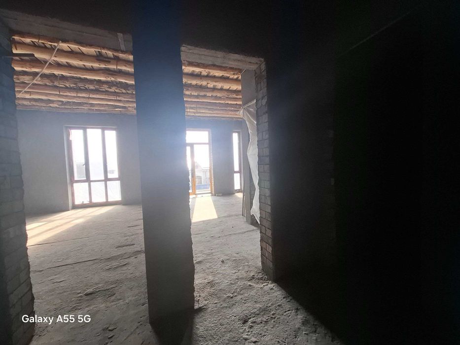 Продаётся трёхуровневая коробка в Мирзо-Улугбекском районе