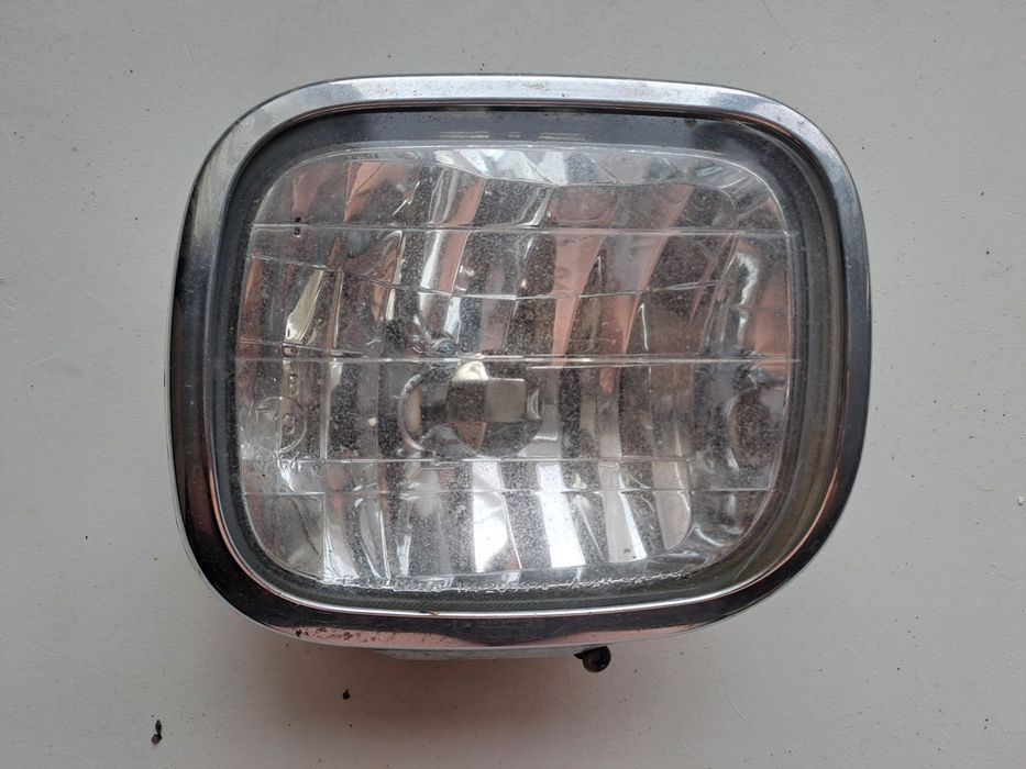 Продам противотуманки на форестер SF