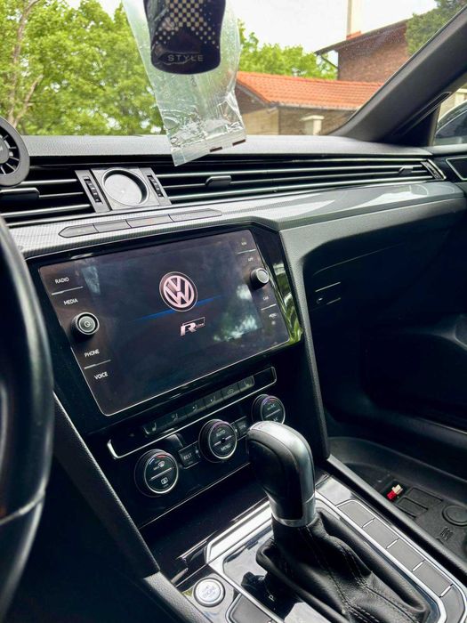Vw arteon r line