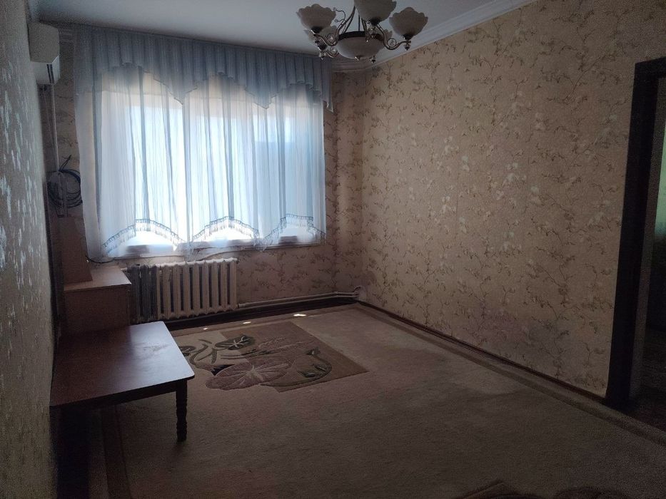 Продажа.  .  Тичлик. Метро.  Отличный   лакатца .  Маклеров не. Звонит