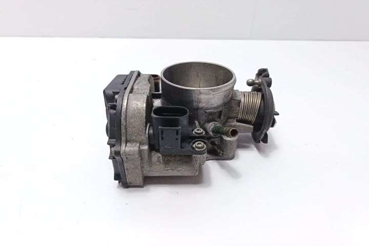 Clapeta acceleratie 058133063 Audi A4 B5