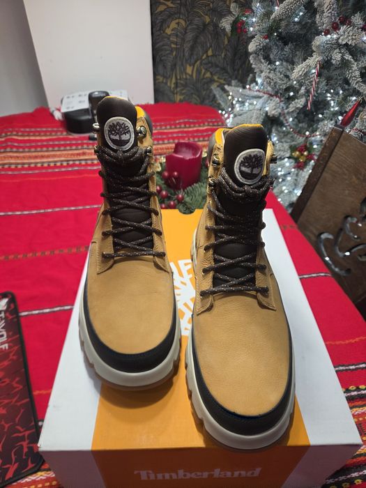 Обувки Timberland  41.5  нови