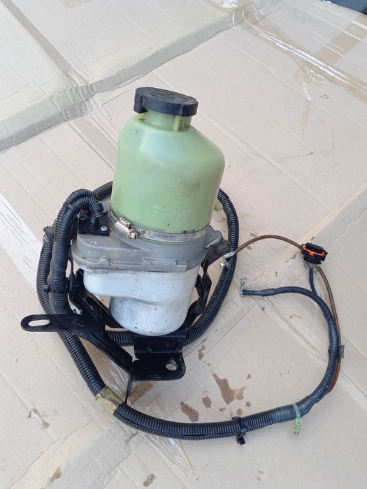 Pompa servodirectie Opel Astra H  benzina pompa servo 1.7 1.9cdti