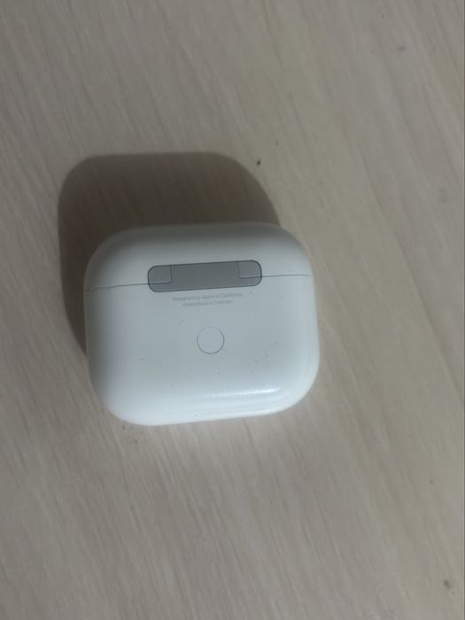 Продам AirPods 3 оригинал