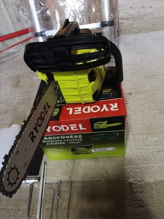 Drujbă pentru o singura mîna RYODEL.3,9 CAI.