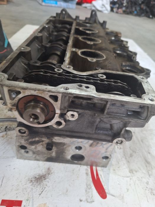 Цилиндрова глава Ford - Peugeot - Volvo 2.0D 16V / Форд - Пежо - Волво 2.0 дизел 136к.с. 2007г.
