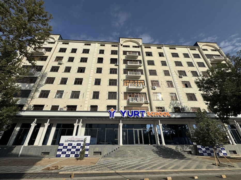 КВАРТИРА сотилади узимники LUX