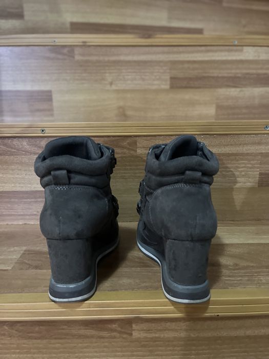 Botine/ghetute marimea 37
