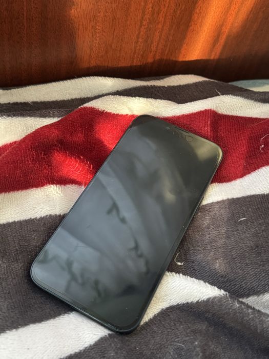 iPhone 13 128гб 89%акб