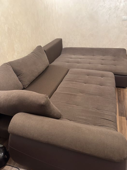 Canapea extensibila cumparata in 2022