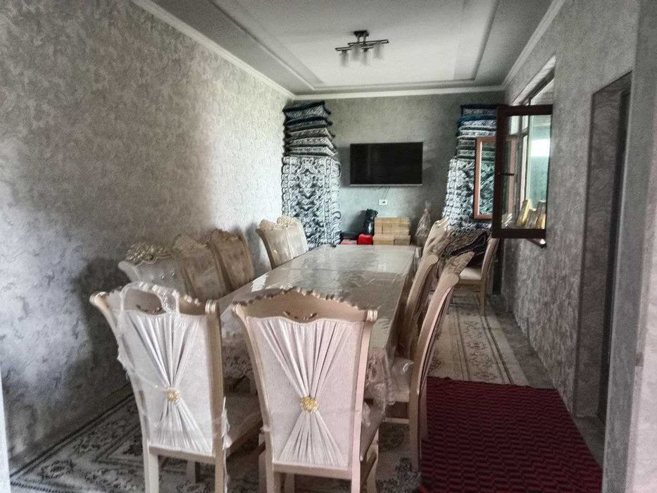 Bo'stonliq tumani Tavaqsoy MFY da  xovli joy sotiladi
