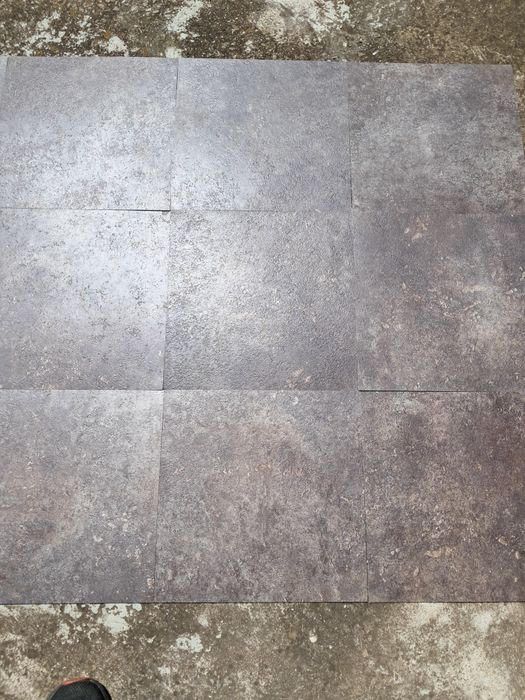 Plăci pvc,gresie ,faianță  pentru rulote