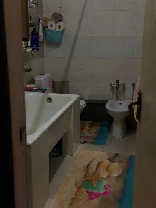 3/7/9. Сергели 1, Янгихает р-н. Метро "Chinor" - 300 м. Квартира 70 м²