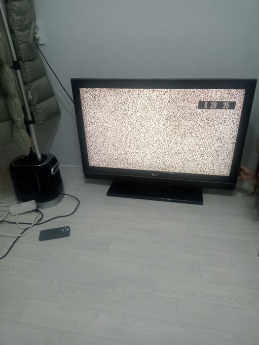 Продам отличный телевизор