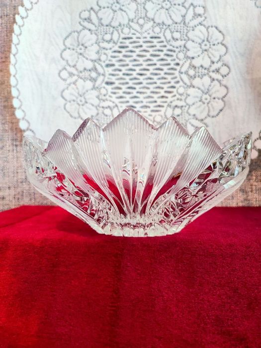 Хрустальная вазочка под фрукты чешская(СССР).