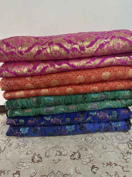 Көрпелер сатылады