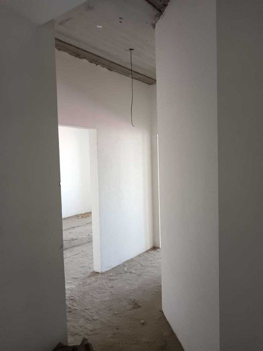 НОВОСТРОЙКА Андижон шахрида сотилади 2-та балкон,