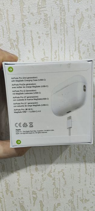 продам наушники аирподс про