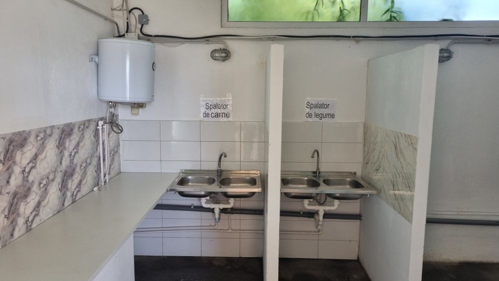 Spatiu Comercial de inchiriat Magazin ,Fast fod.