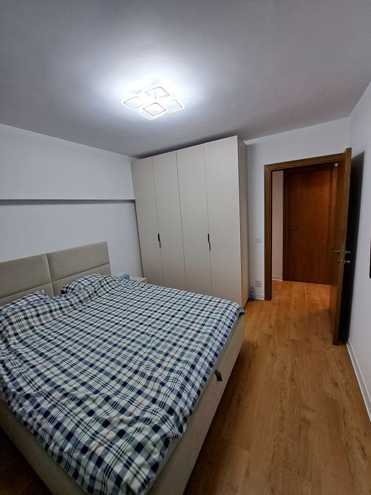 Vand apartament cu 3 camere in Crangasi! — fotografia 3