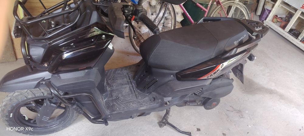 Skuter Nomi Tank 3 Pro