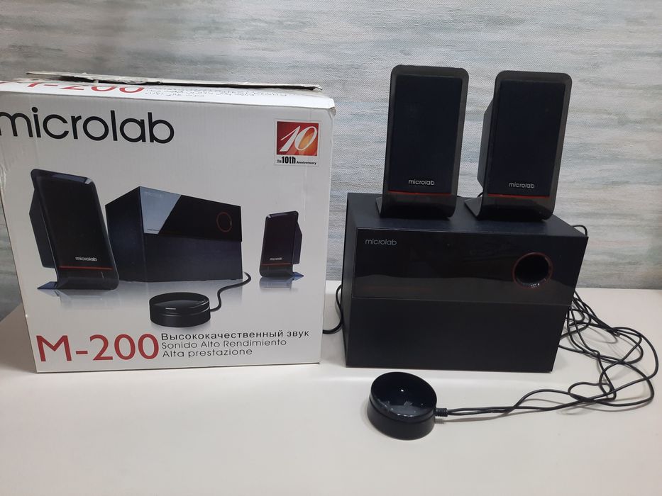 Усилитель с двумя колонками