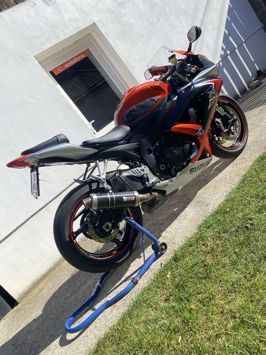 Suzuki GSX 600 R K9