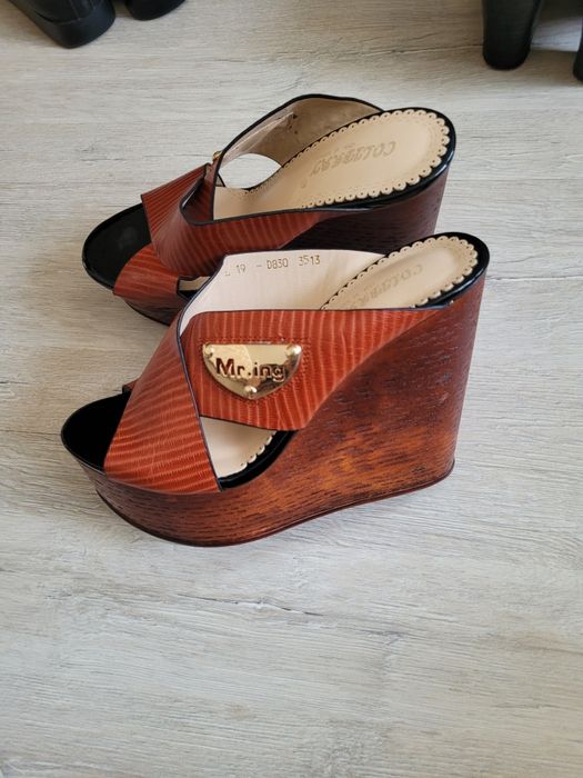 Женская обувь туфли