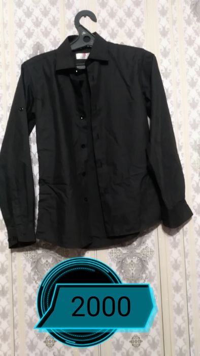 Продам рубашки на мальчика