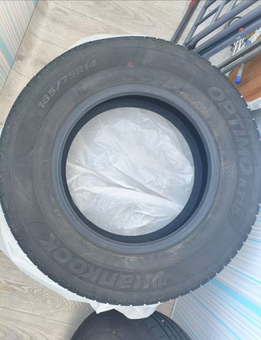 Продаю шины на 15 резина