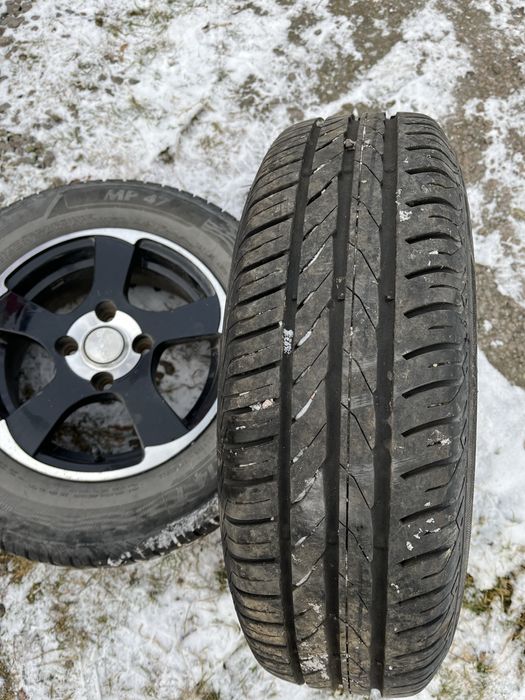 Продам диски на 14 с летней резиной