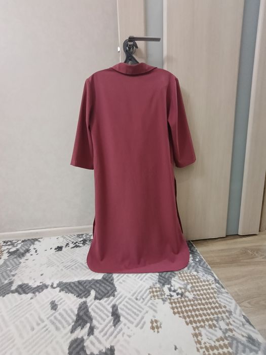 Продам женское платье