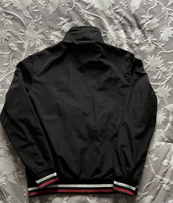 Ветровка Tommy Hilfiger