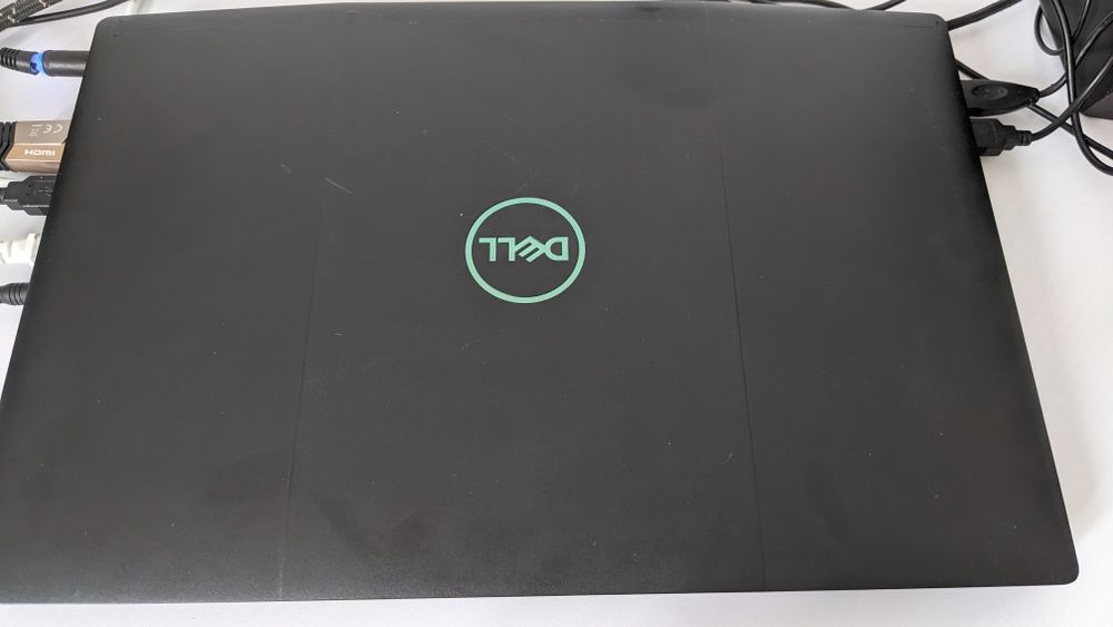 Vând Laptop Dell G3