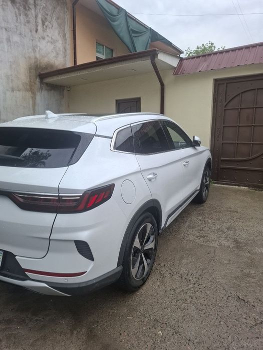 Продается BYD song +