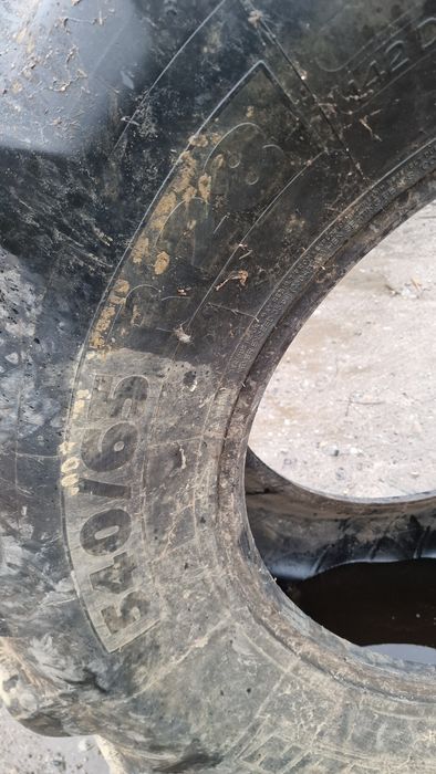 CAUCIUC Agri 540/65R28 marca Michelin