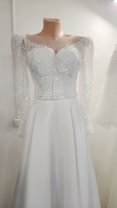 Свадебные платья