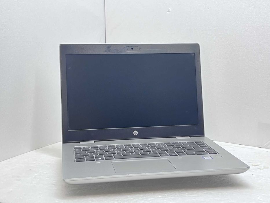 Реновиран лаптоп HP ProBook 640 G5 14 i3-8145U 8GB 260GB/ с Гаранция