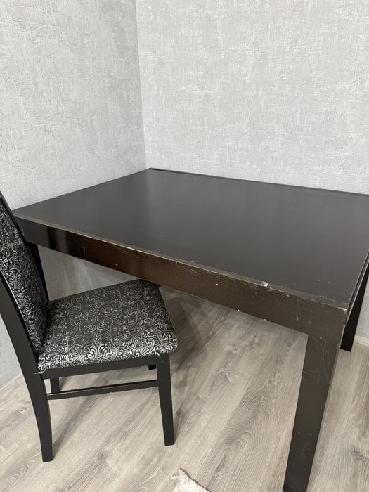 Продам раскладной стол +стулья