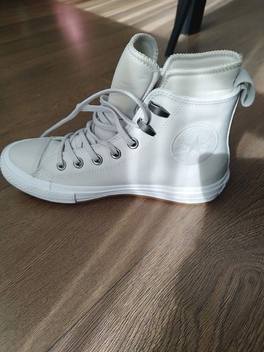 Дамски зимни обувки Converse